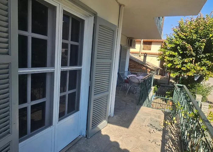 Apartman Chrysalis Néa Potídea