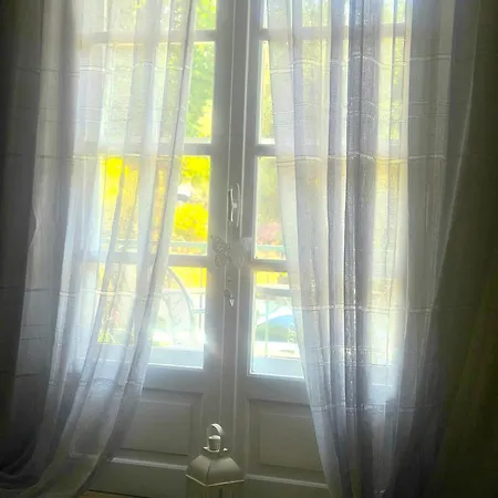 Chrysalis Apartament